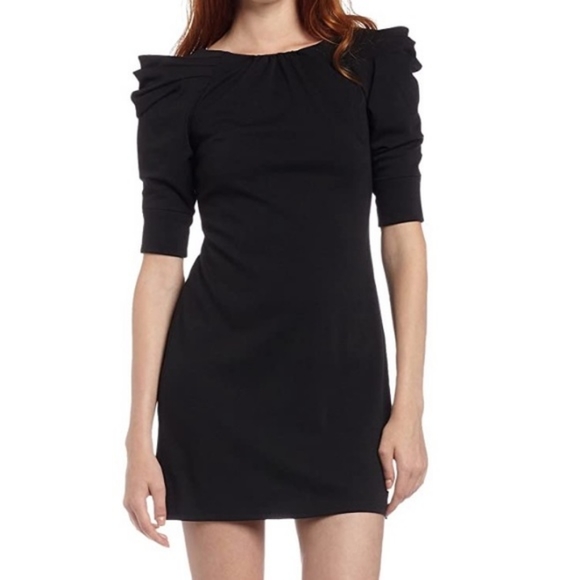 Jessica Simpson Dresses & Skirts - Jessica Simpson Dress W/ Pleated Shoulders NWT 6